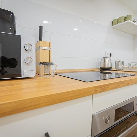 2 Bedroom Apartment In The Dob Street, Emerald ブダペスト エクステリア 写真
