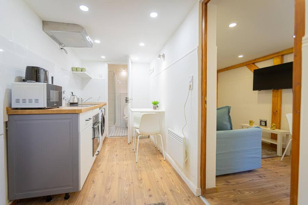 2 Bedroom Apartment In The Dob Street, Emerald ブダペスト エクステリア 写真
