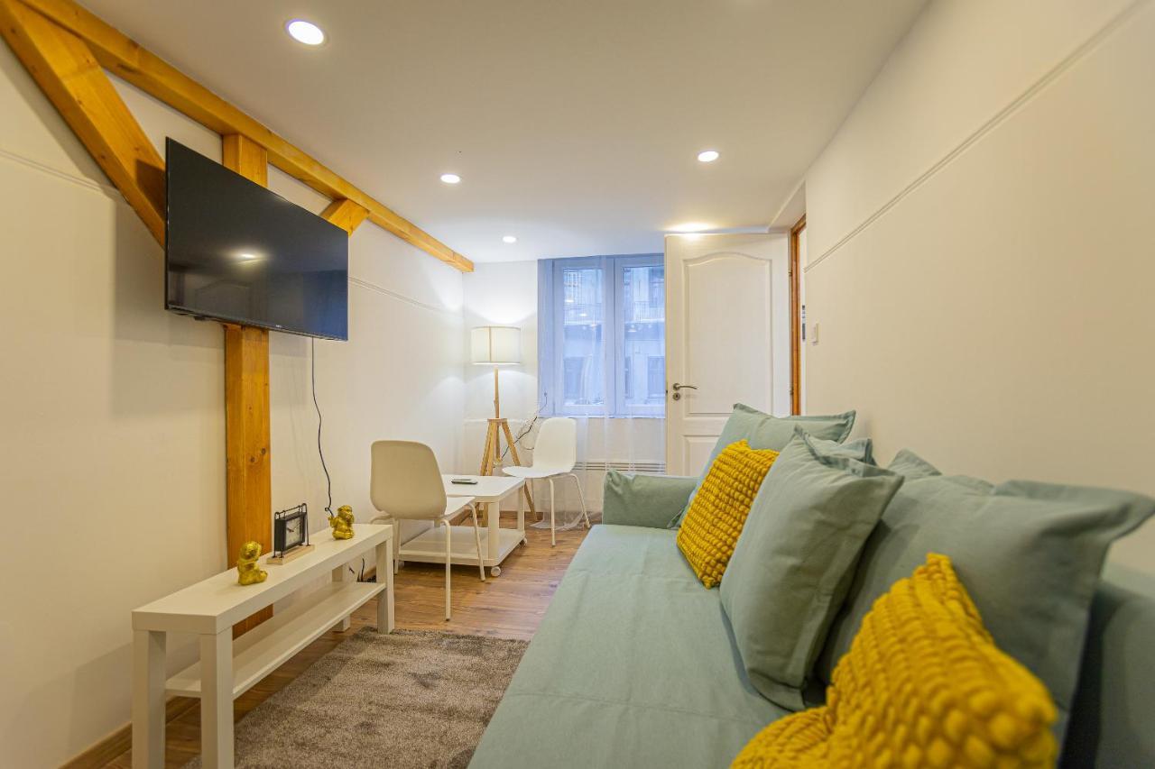 2 Bedroom Apartment In The Dob Street, Emerald ブダペスト エクステリア 写真
